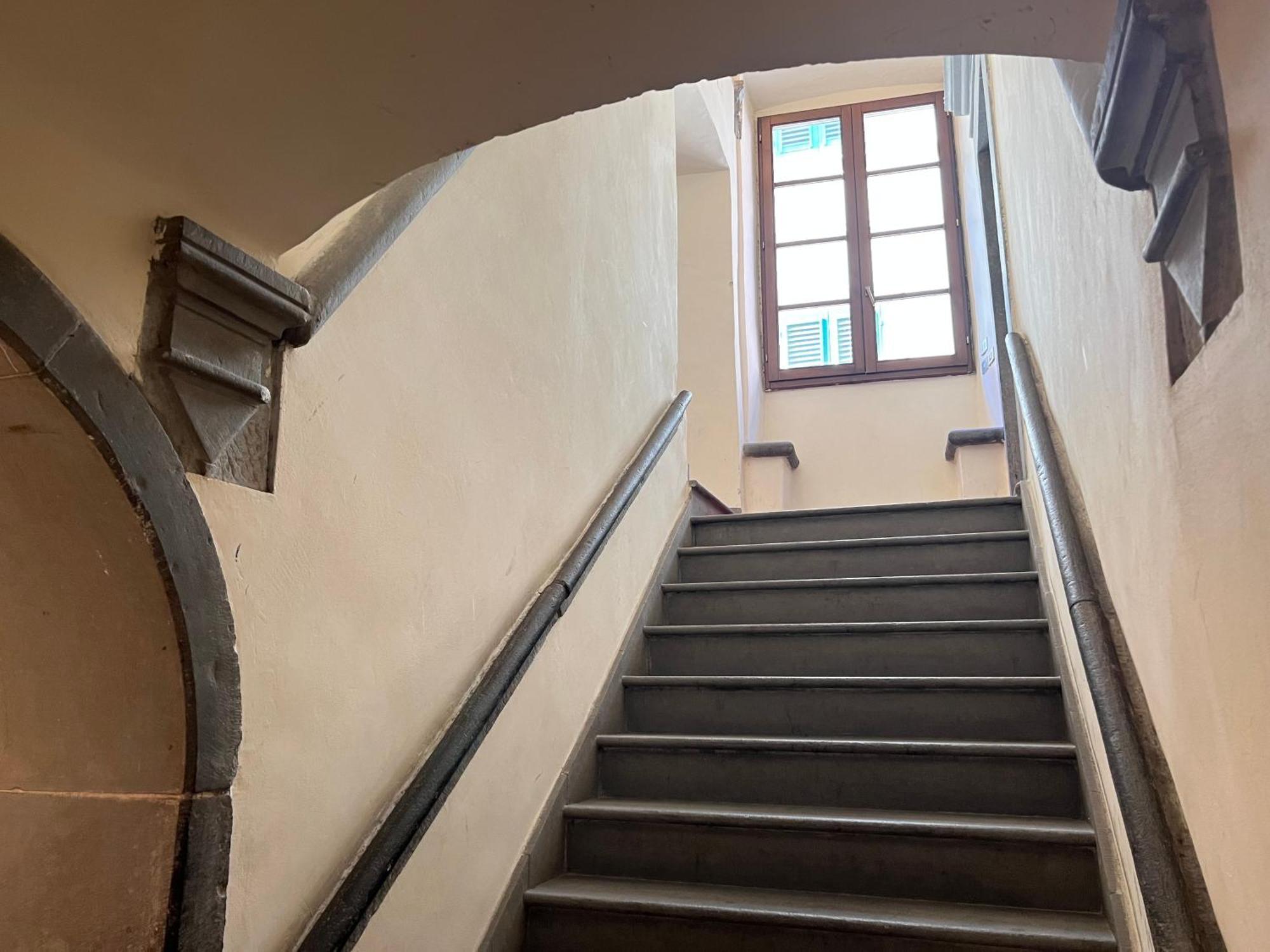 Al 106 Apartment Free Wi-Fi 5 Min Dalla Stazione Prato  Kültér fotó