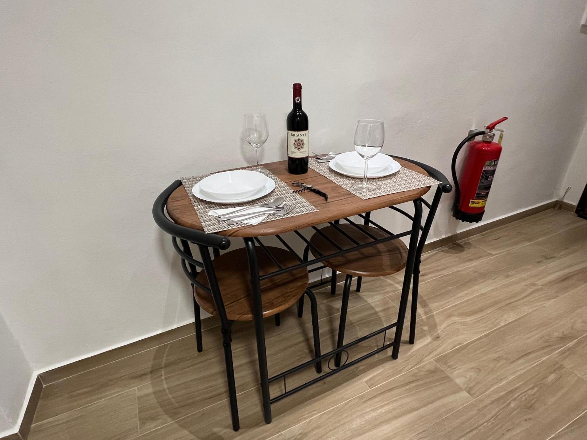 Al 106 Apartment Free Wi-Fi 5 Min Dalla Stazione Prato  Kültér fotó